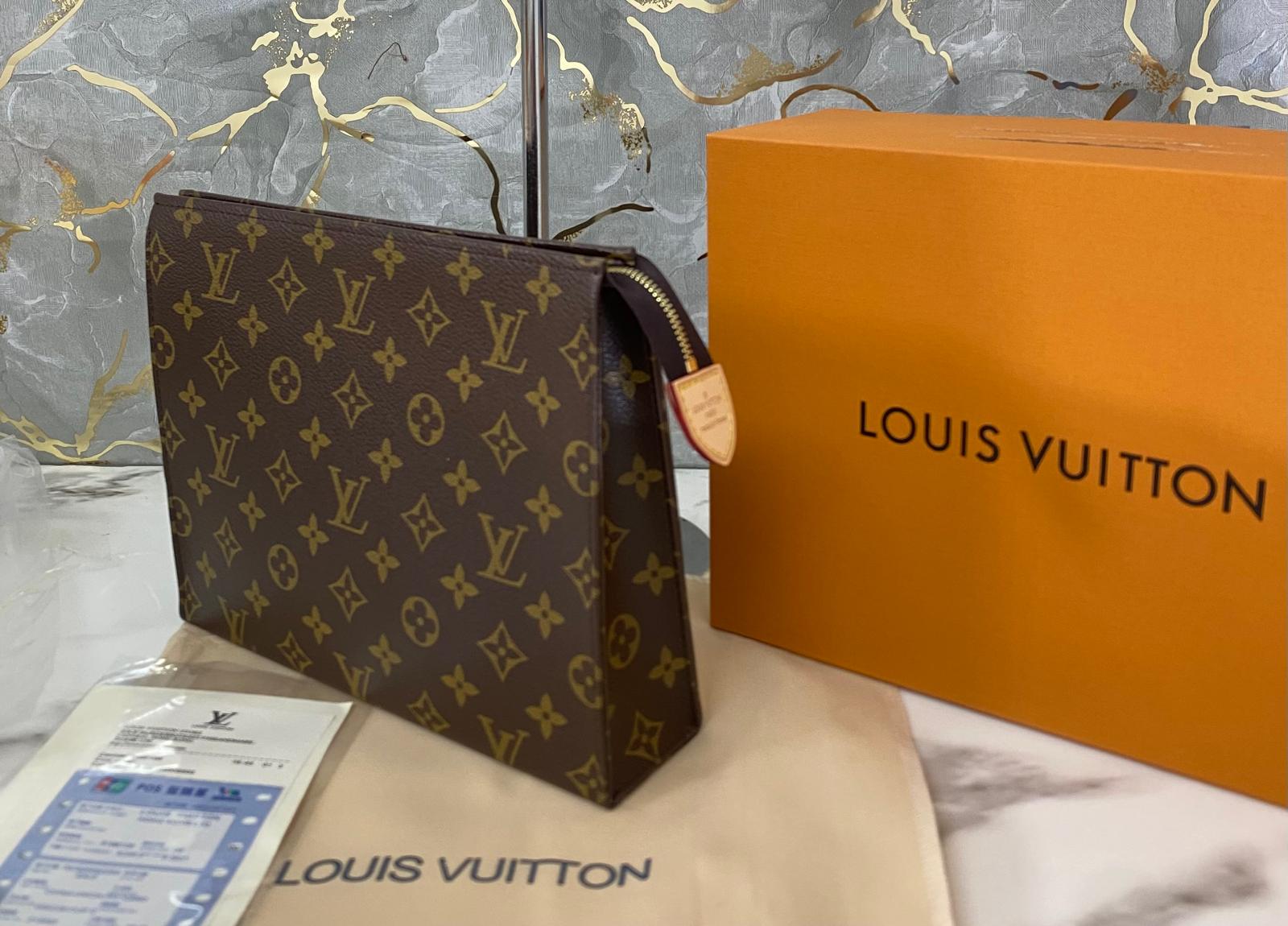 Louis vitton pochette