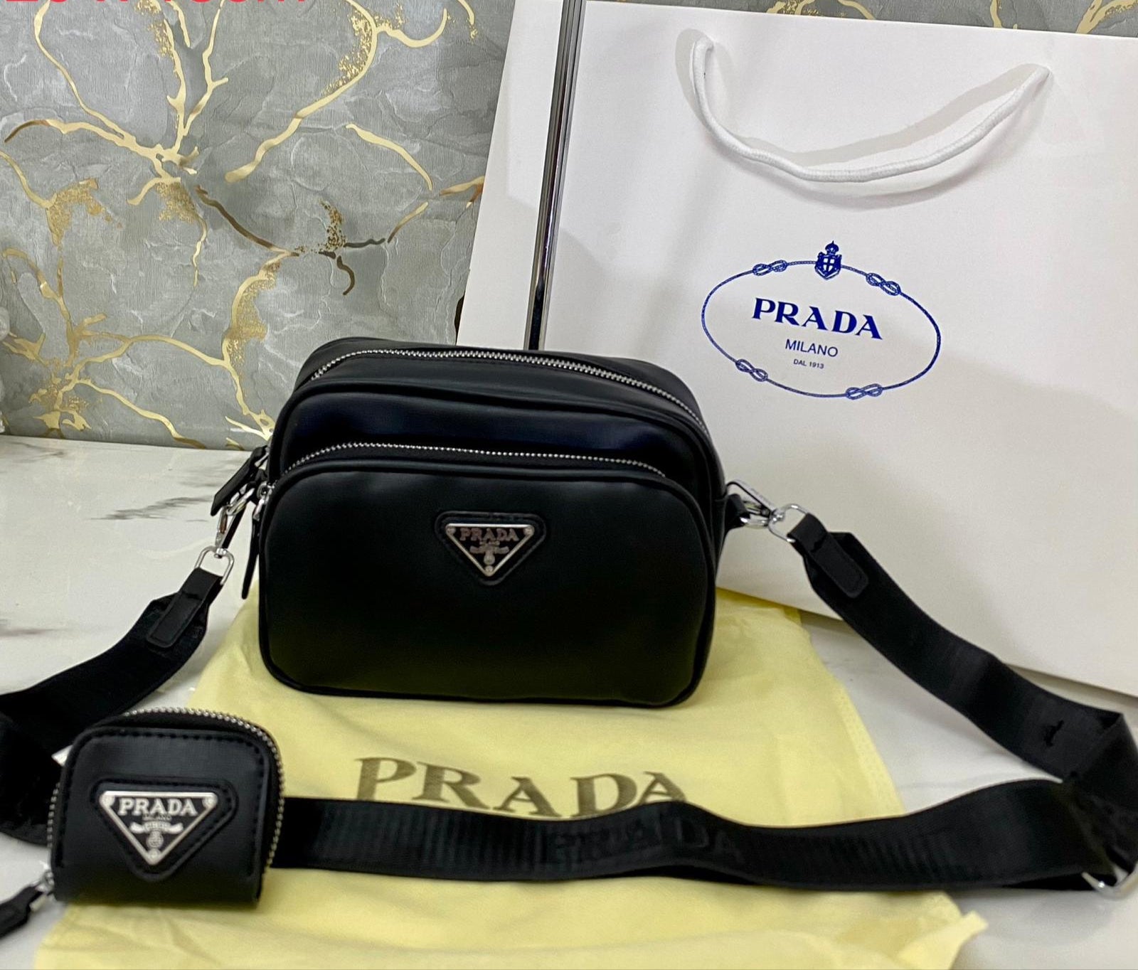 Marsupio in Saffiano Nero