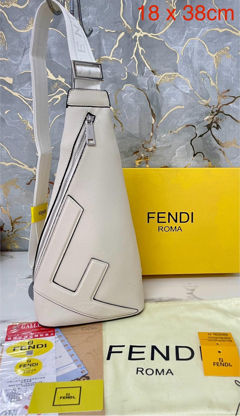 Fendi borsa a tracolla bianca