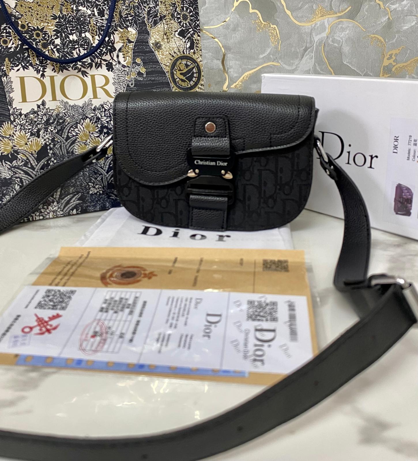 Dior borsa a tracolla nera